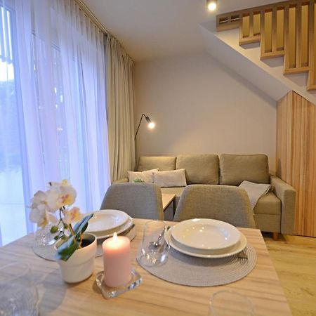 Apartamenty Bryza - Baltycki B-06 Z Tarasem, 100M Od Morza سفينويتشي المظهر الخارجي الصورة